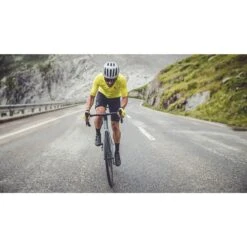 SCOTT RC Premium S/SL Radtrikot - Sulphur Yellow/black 7 SCOTT RC Premium S/SL Radtrikot - Sulphur Yellow/black -Scott Verkaufsgeschäft scott rc premium s sl cycling shirt sulphur yellow black 4 951723