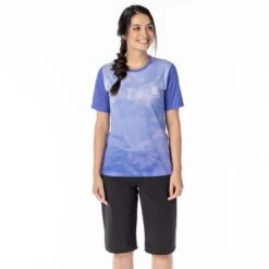SCOTT Trail Flow Damen Kurzarmtrikot - Metal Blue/dark Blue -Scott Verkaufsgeschäft scott trail flow womens short sleeve shirt metal blue dark blue 7 1430571